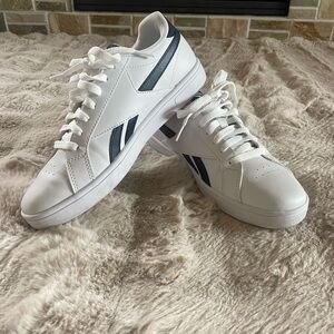 Reebok Unisex White and Blue Sneakers
